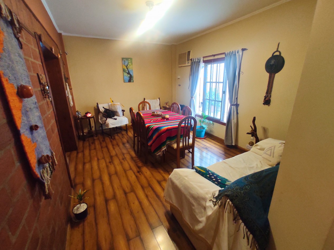 Casa 4 ambientes en Jose Leon Suarez