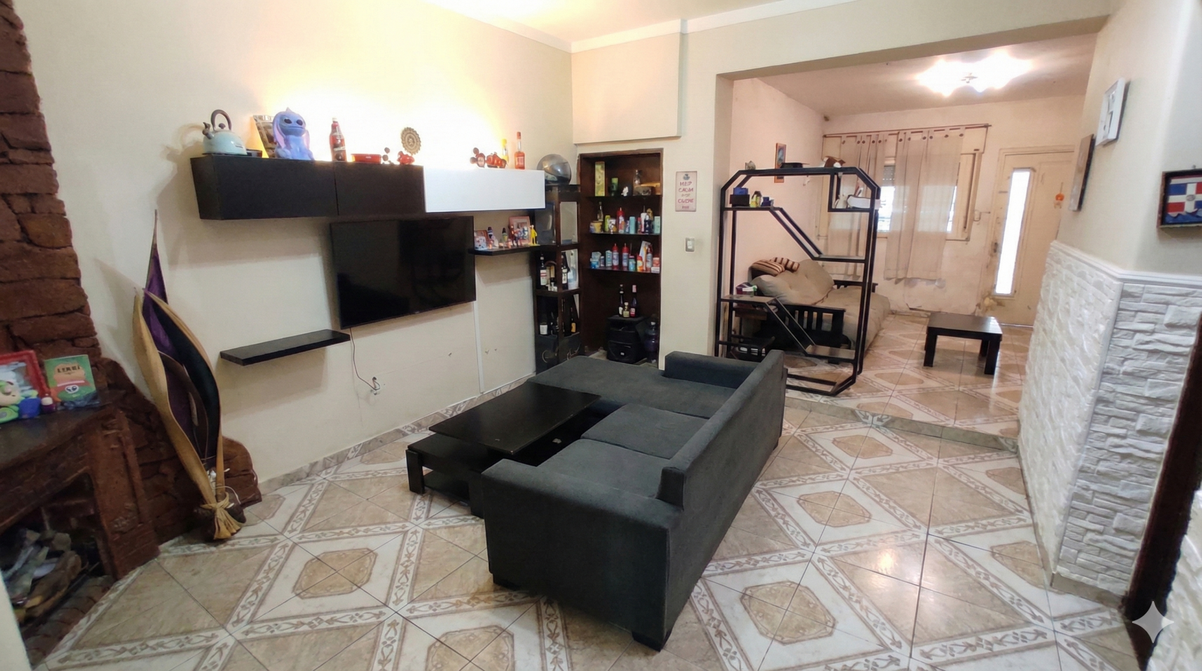 Casa de 4 ambientes en Monte Castro