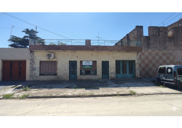 Casa a refaccionar o desarrollo